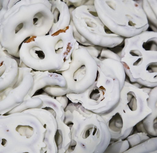Yogurt - Pretzels Hickory Harvest