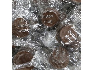 Chocolate - Peanut Butter Cups Dutch Delights